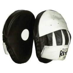 Cleto Reyes Pantera Mitts