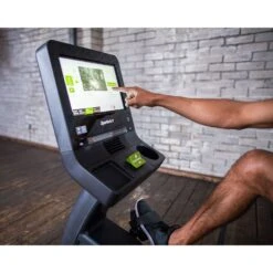 SportsArt C576 Status Senza Recumbent Cycle - 16"