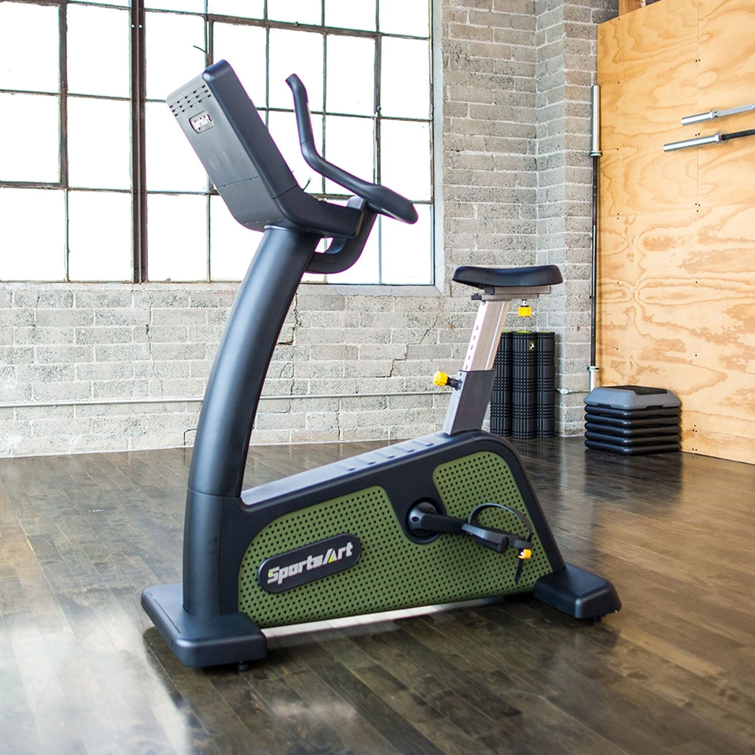 SportsArt G576U Status Eco-Power Upright Cycle 4 SportsArt G576U Status Eco-Power Upright Cycle - Image 2