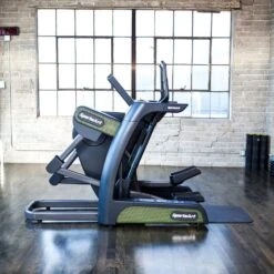 SportsArt G886 Verso Cross Trainer -Boxing Sale sptg886 add1 v2